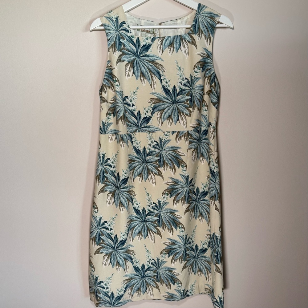 NWT Tommy Bahama Floral Shift Dressy Dress 100% Silk Tropical Leaves 10